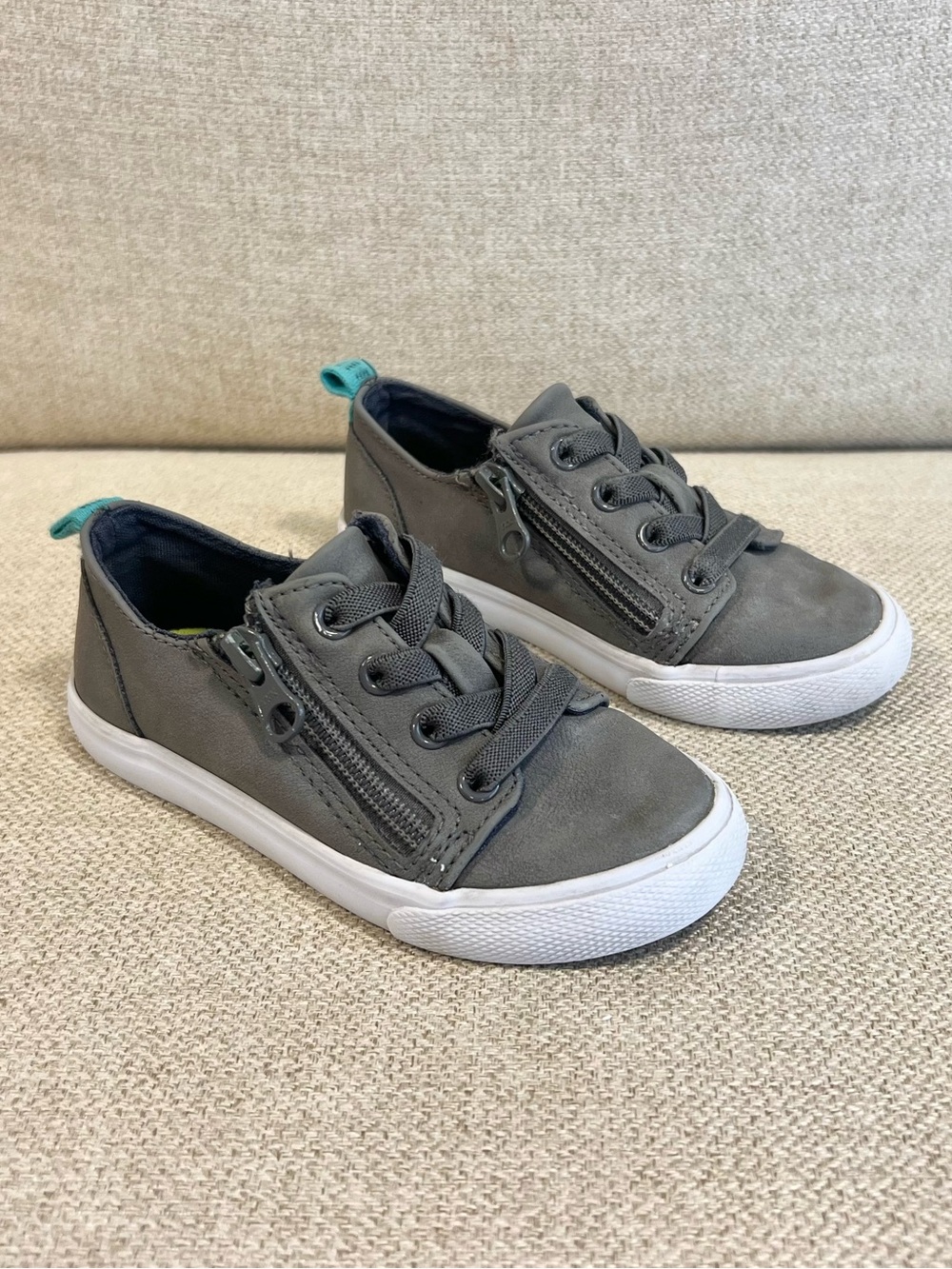 Cat & Jack Gray Toddler Sneakers Size 9 | Luka Double Side Zip Lace-Up Shoes GUC